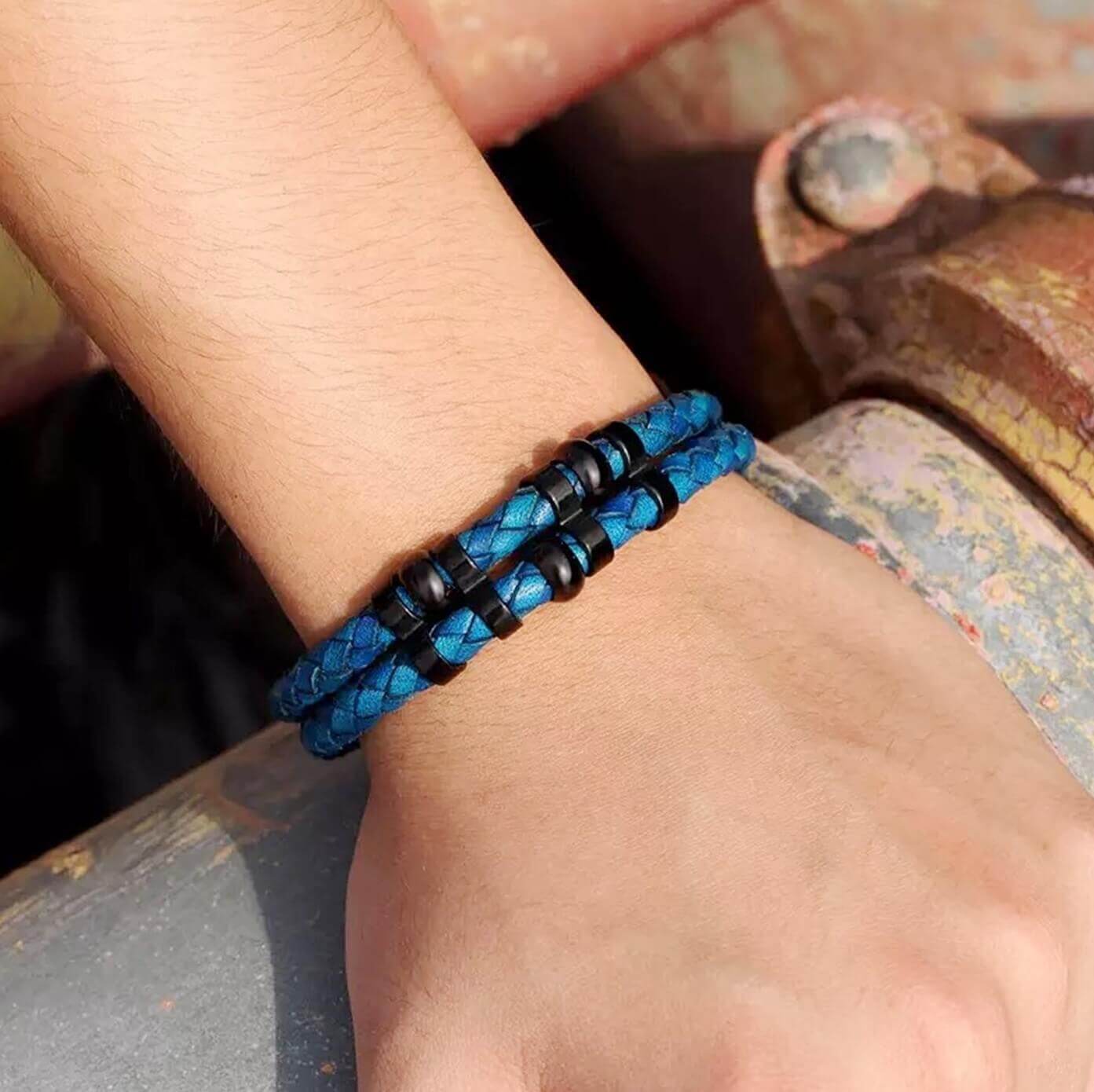 Unisex Retro Braided Leather Bracelet/Blue